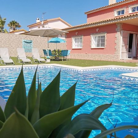 El Capricho De Espartinas Bagian luar foto